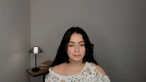 eva_monn online show from 02/12/26, 12:27