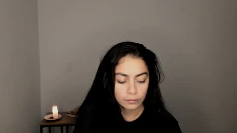 eva_monn online show from 05/27/26, 01:57