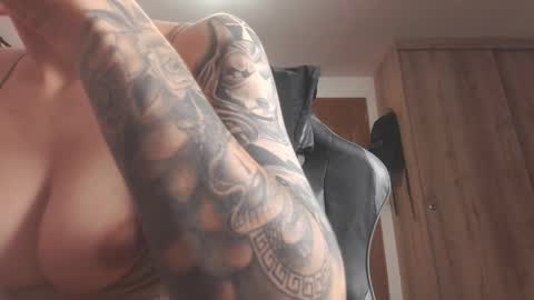 Eva cute online show from 04/01/26, 01:41