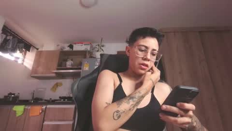 Eva cute online show from 05/19/26, 12:44