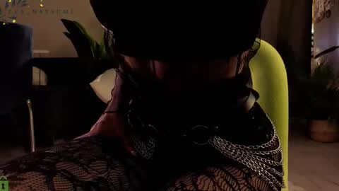 Eva online show from 11/16/25, 05:51