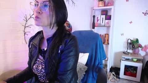 Eva Notty  online show from 09/09/25, 01:10