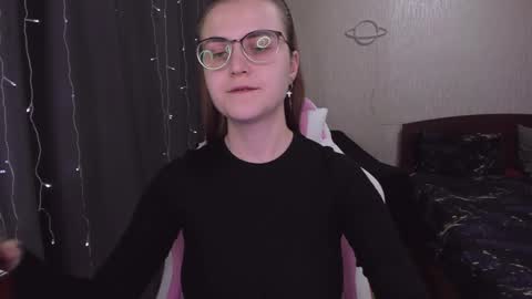 Eva online show from 03/06/25, 01:24