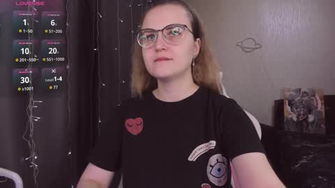 Eva online show from 12/14/25, 10:42