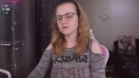 Eva online show from 12/17/25, 12:11