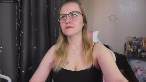 Eva online show from 04/22/26, 02:29