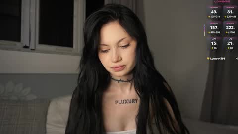 Eva online show from 10/17/25, 03:36