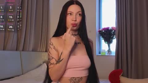 Eva online show from 11/12/25, 03:07