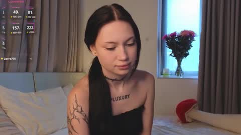 Eva online show from 11/14/25, 12:31