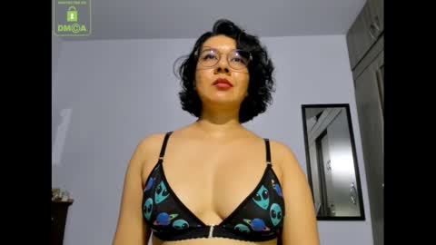 Eva online show from 02/08/25, 10:51