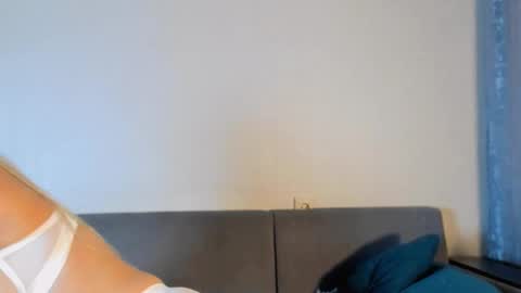 Snapshot of eva_re chatting on 10/05/25, 07:07 Eva online show from 10/05/25, 07:07