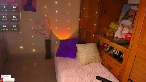 Eva  online show from 04/08/26, 11:10