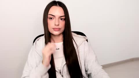 Eva online show from 02/02/25, 08:19