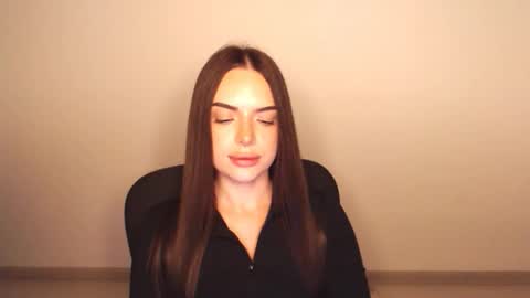 Eva online show from 10/01/25, 05:19