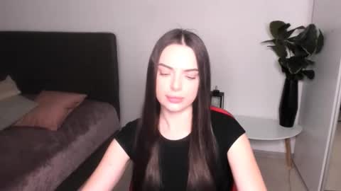 Eva online show from 03/29/26, 04:29