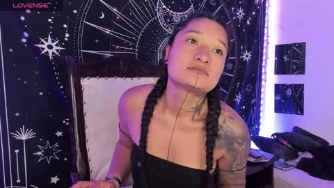 Snapshot of eva_sanderslee chatting on 10/09/25, 09:18 Eva  online show from 10/09/25, 09:18