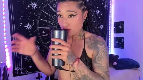 Eva  online show from 11/15/25, 08:11