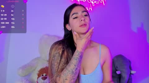 Eva Shinee online show from 03/18/26, 10:07