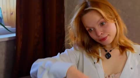 Hi there i am Eva and i wish create a nice community with you so join my Ticket Show for more pleasure online show from 04/19/26, 11:09