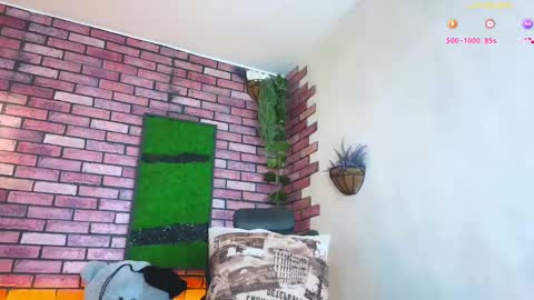 Eva online show from 02/19/25, 01:18