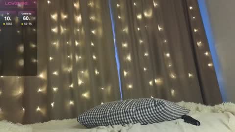 Hello Im Eva online show from 12/18/24, 01:34