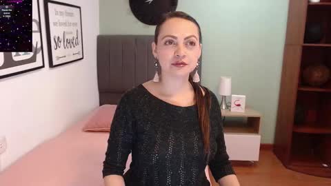 Eva online show from 03/10/25, 01:10