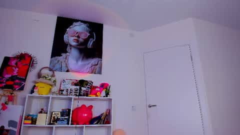 Eva online show from 06/30/26, 11:33