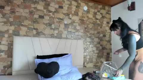 Snapshot of evaa_hall chatting on 07/14/26, 12:33 Eva online show from 07/14/26, 12:33