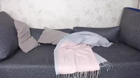 Snapshot of evaa_love_ chatting on 05/14/26, 09:05 Eva online show from 05/14/26, 09:05