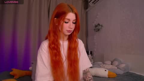 Snapshot of evaa_moonn_ chatting on 12/25/24, 09:45 Eva online show from 12/25/24, 09:45