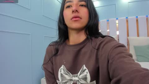 Snapshot of evaa_rose_ chatting on 02/22/25, 11:46 Eva online show from 02/22/25, 11:46