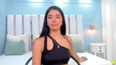 Snapshot of evaa_rose_ chatting on 12/04/25, 09:56 Eva online show from 12/04/25, 09:56