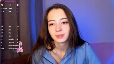 evabradly online show from 11/05/25, 06:41