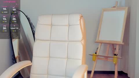 Snapshot of evacadooo chatting on 01/16/25, 05:32 Eva online show from 01/16/25, 05:32