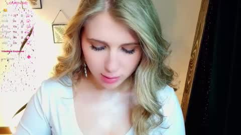 Snapshot of evacadooo chatting on 01/29/25, 12:13 Eva online show from 01/29/25, 12:13