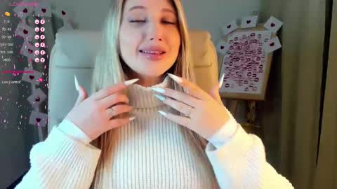 Snapshot of evacadooo chatting on 02/22/25, 02:28 Eva online show from 02/22/25, 02:28