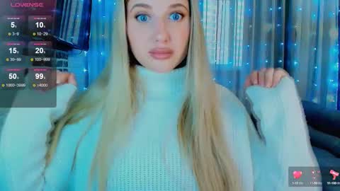 Snapshot of evacadooo chatting on 10/04/25, 07:28 Eva online show from 10/04/25, 07:28