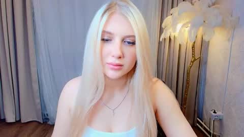 Eva  online show from 02/19/26, 02:40