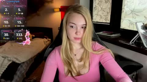 evacarter1 online show from 04/21/26, 02:01