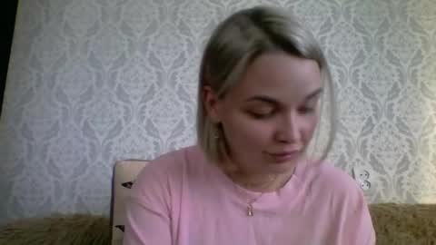 Snapshot of evadelicious_ chatting on 06/25/26, 01:48 evadelicious_ online show from 06/25/26, 01:48