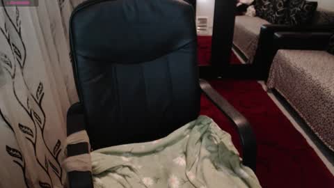 Snapshot of evadream1 chatting on 09/21/25, 09:16 EVADREAM online show from 09/21/25, 09:16