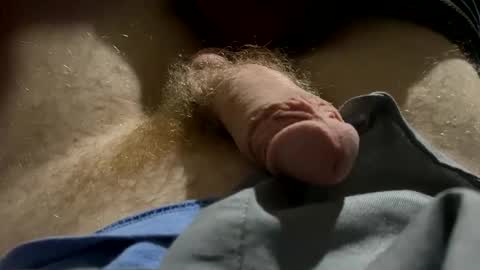 Snapshot of evageniex chatting on 10/05/25, 04:22 evageniex online show from 10/05/25, 04:22