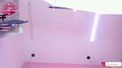 Eva Grace  online show from 01/29/25, 04:47