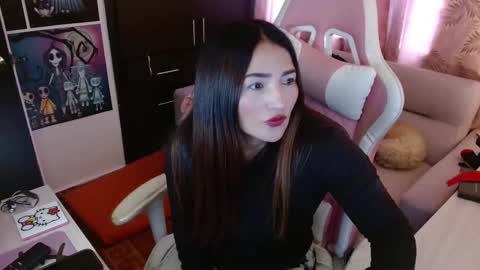 Eva online show from 10/03/25, 09:34