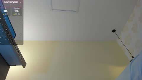Snapshot of evagreco chatting on 02/14/25, 05:41 E V A online show from 02/14/25, 05:41