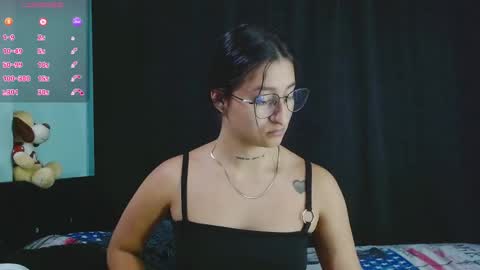 Evah Lee online show from 10/05/25, 03:16