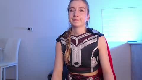 Snapshot of evahailey_ chatting on 05/07/26, 04:40 Eva online show from 05/07/26, 04:40