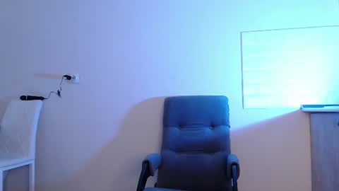 Snapshot of evahailey_ chatting on 07/01/26, 04:03 Eva online show from 07/01/26, 04:03