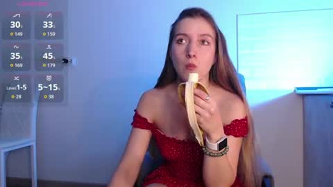 Snapshot of evahailey_ chatting on 07/10/26, 05:12 Eva online show from 07/10/26, 05:12