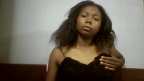 evahaldy online show from 11/13/25, 02:32